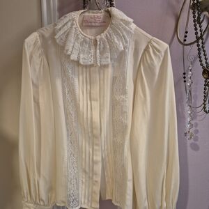 Oscar de la Renta Ivory Lace Blouse
